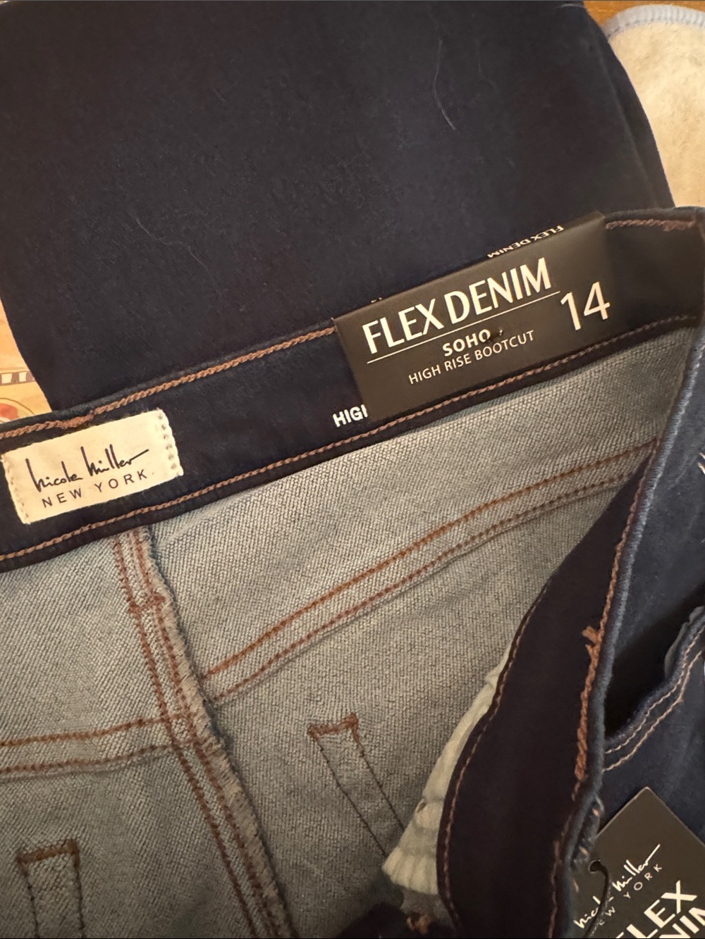 NWT Nicole Miller New York Women’s Dark Indigo SOHO High Rise Bootcut Jeans - 14 - Picture 6 of 7